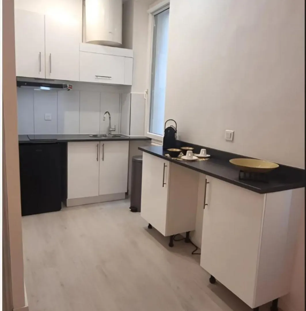 ניס Appartement Cosy Moderne Calme Hyper Centre Gare Sncf 0*,